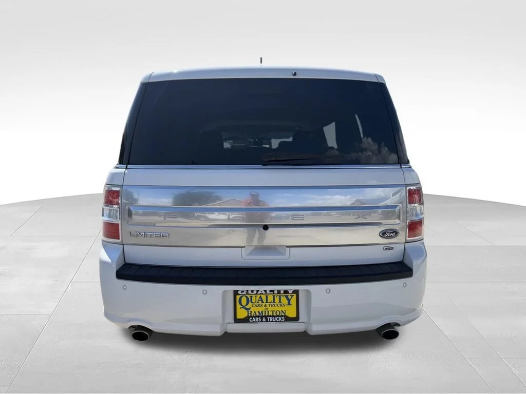 Used 2019 White Ford Limited image 4