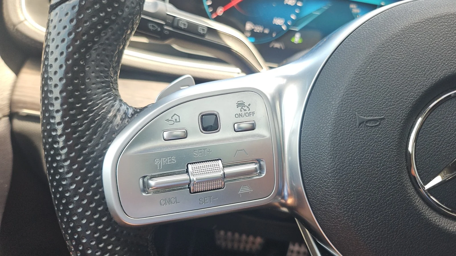 Used 2021 Blue Mercedes-Benz GLS 580 image 17
