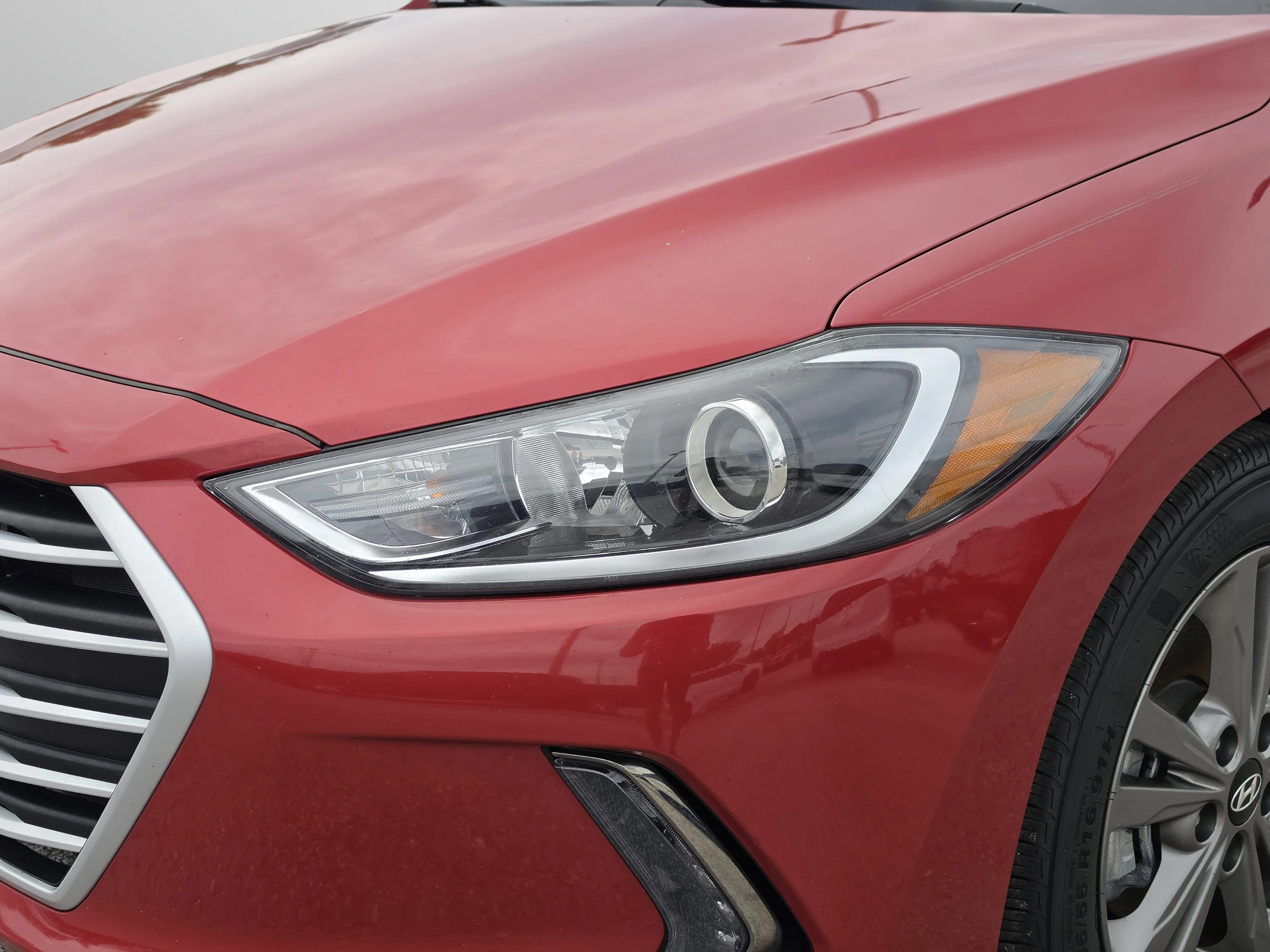 Used 2018 Scarlet Red Hyundai Value Edition image 37