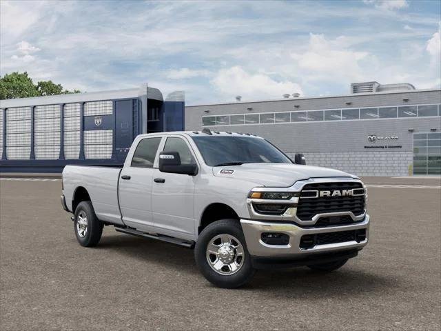 New 2026 Bright White Clearcoat RAM Tradesman image 3