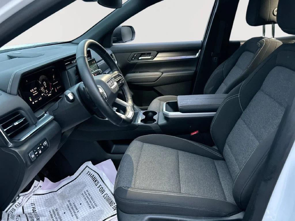 Used 2026 Summit White GMC Elevation image 22