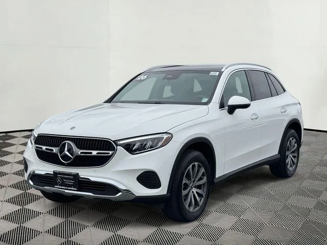 Used 2026 White Mercedes-Benz GLC 300 image 7