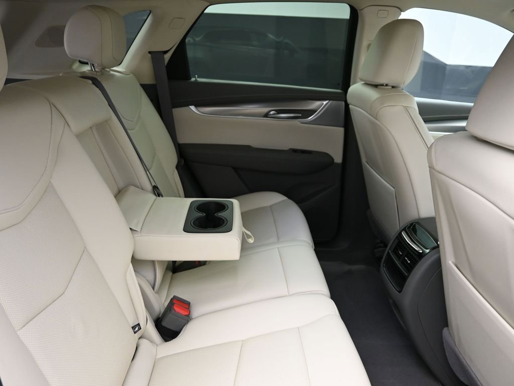 New 2026 Argent Silver Metallic Cadillac Premium Luxury image 19