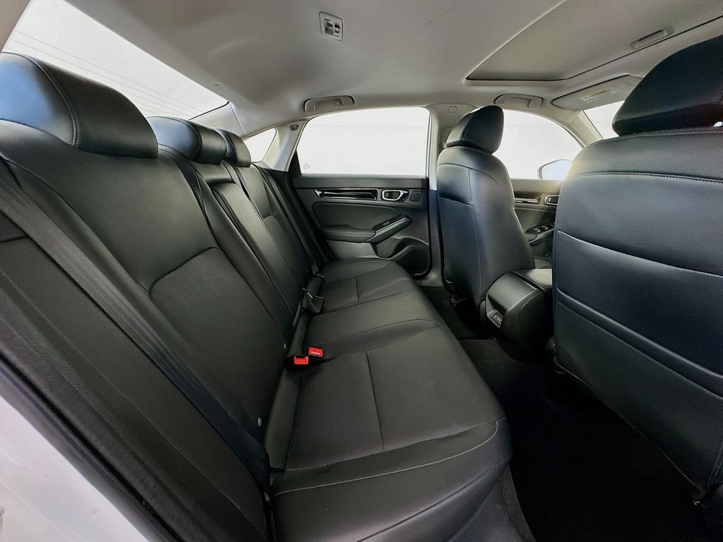 2022 Honda Civic Touring - Photo 28