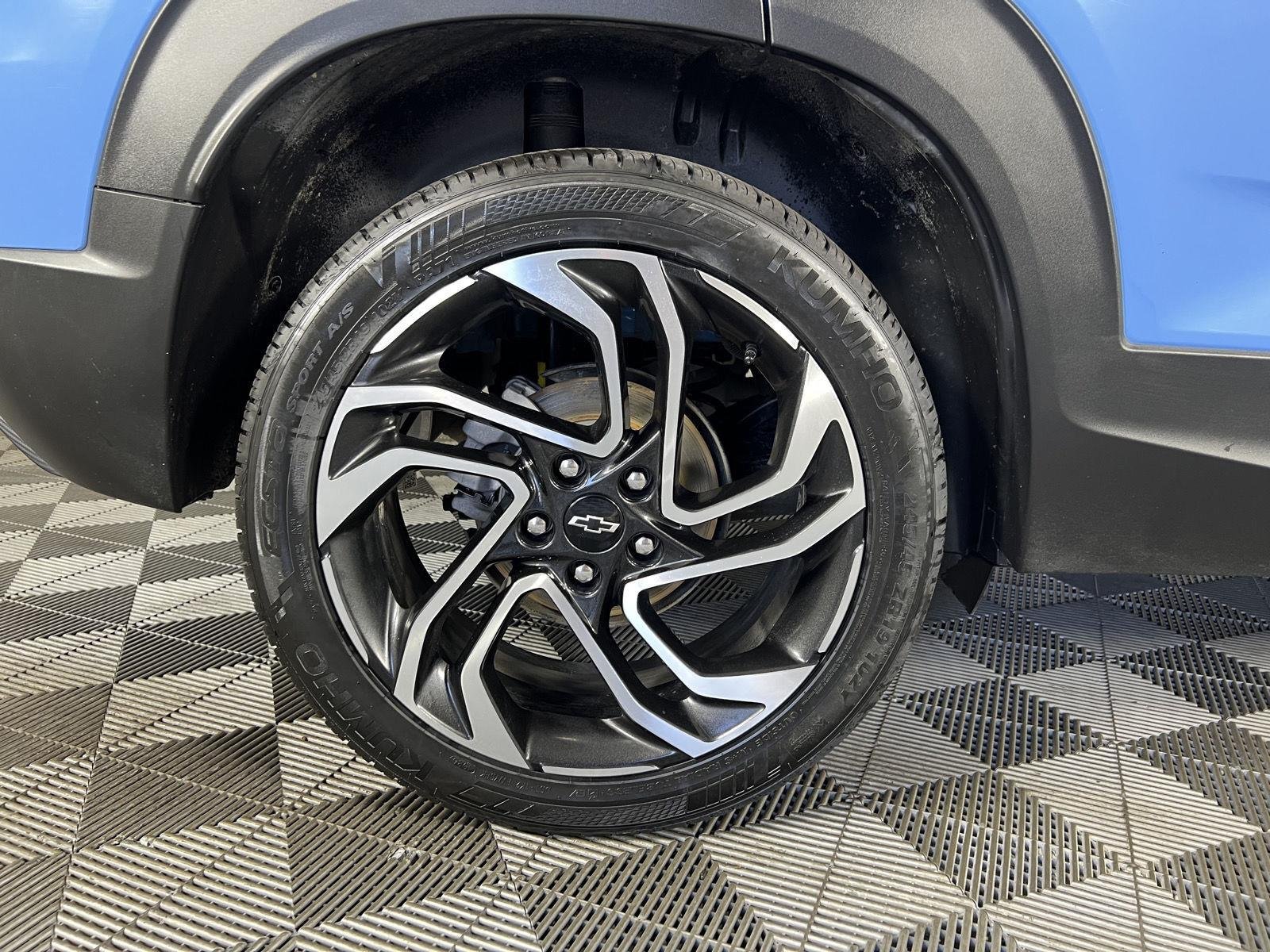 Used 2024 Fountain Blue Chevrolet RS image 36