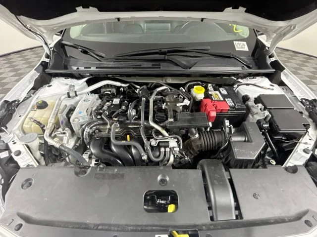 Used 2022  Nissan SR image 33