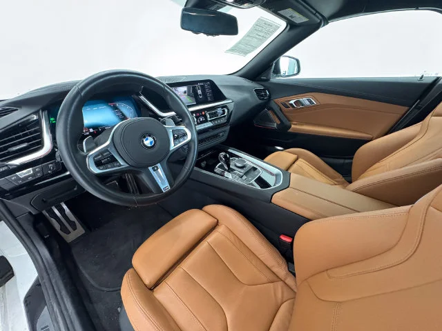 Used 2025 Alpine White BMW sDrive M40i image 41