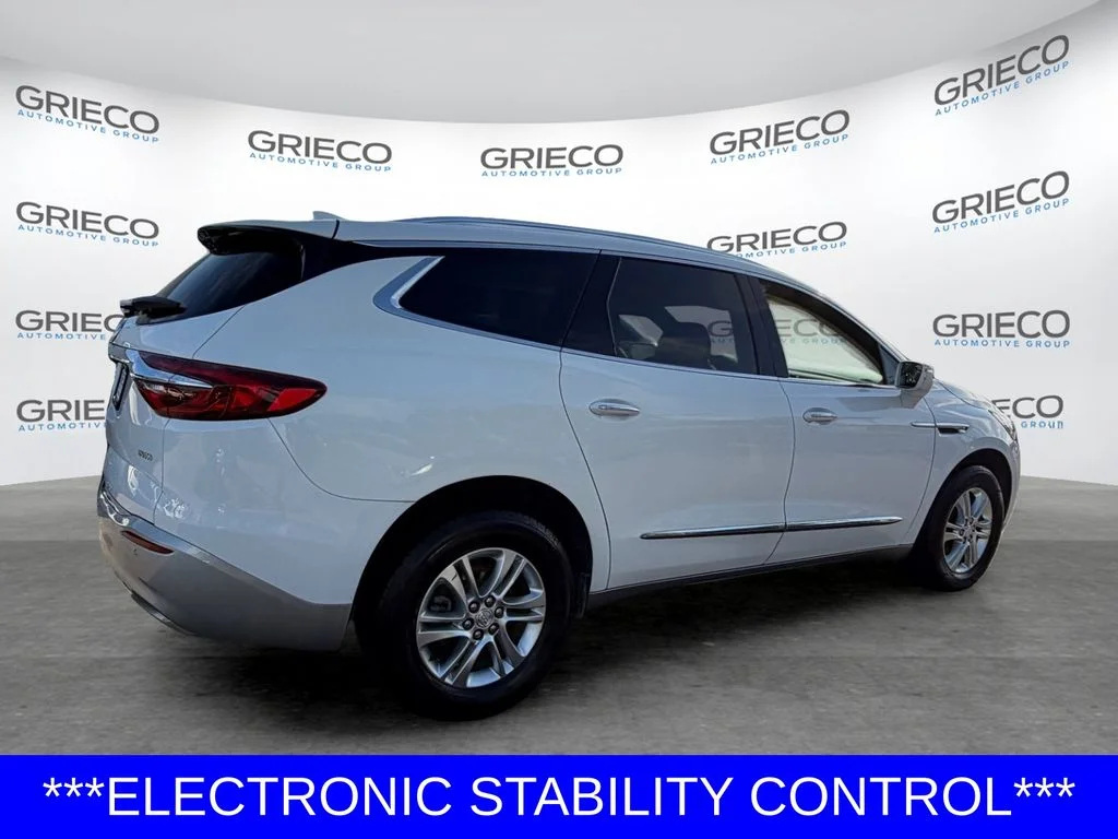 Used 2020 White Buick Essence image 7
