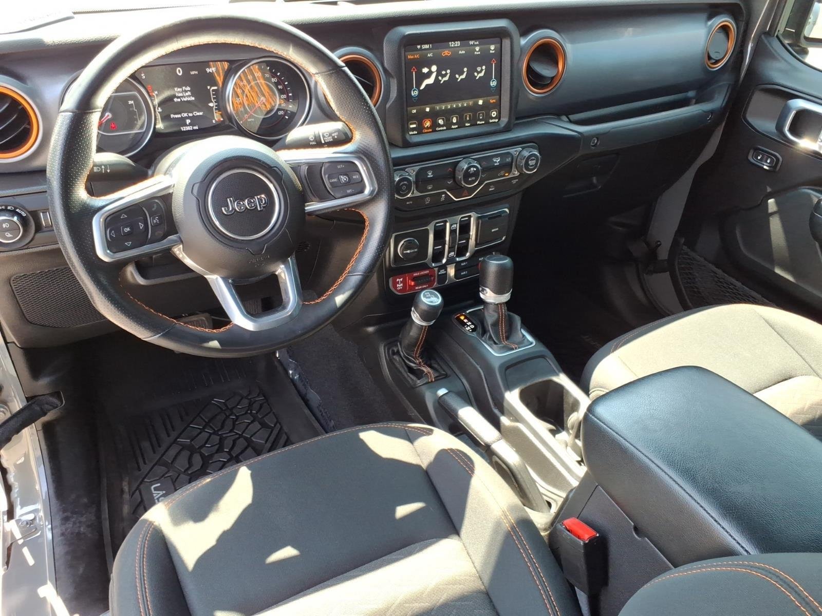 Used 2022 Sting-Gray Clearcoat Jeep Mojave image 20