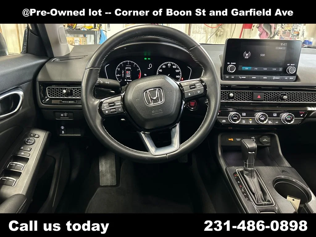 2024 Honda Civic Hatchback EX-L - Photo 13