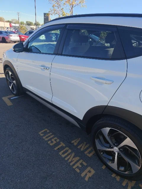 Used 2018 White Hyundai Value image 3