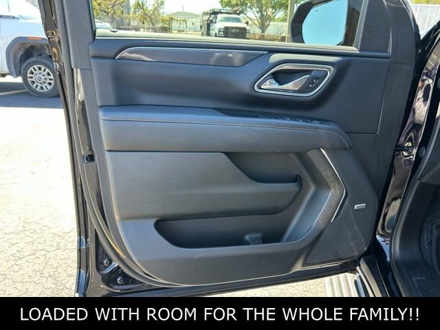 Used 2023 Black GMC AT4 image 12