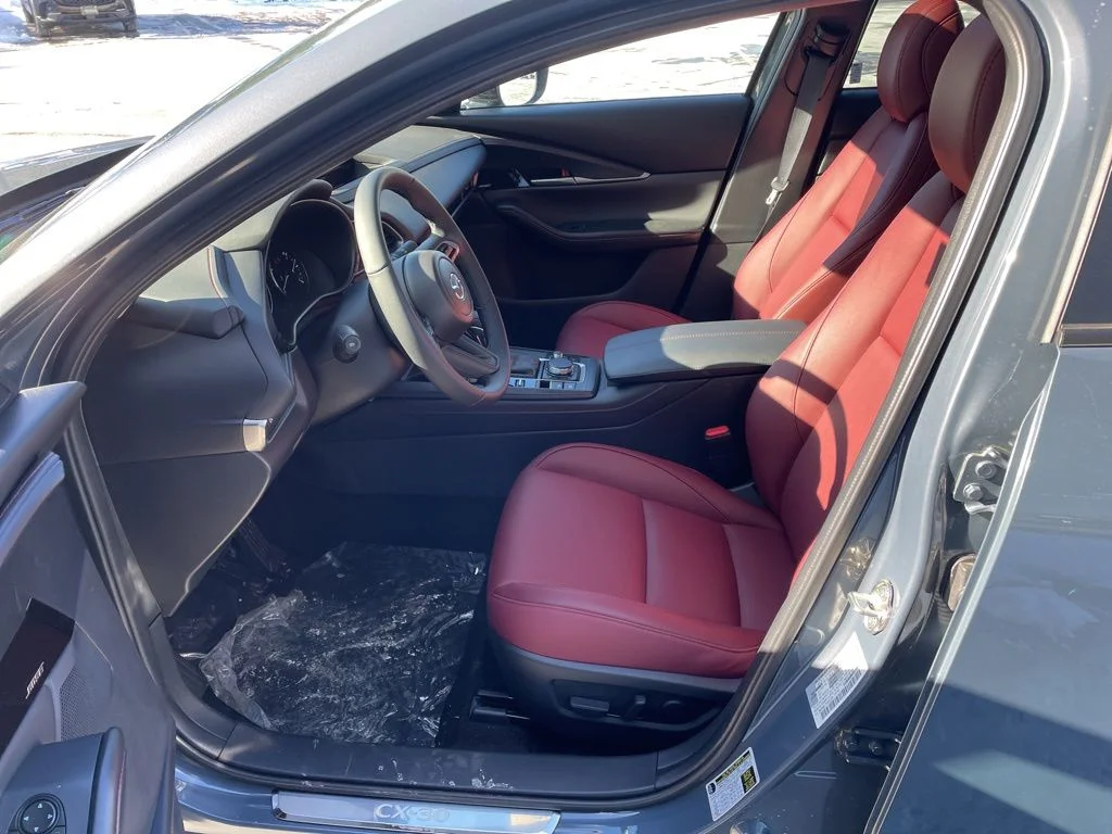 2026 Mazda CX-30 Carbon Edition - Photo 12