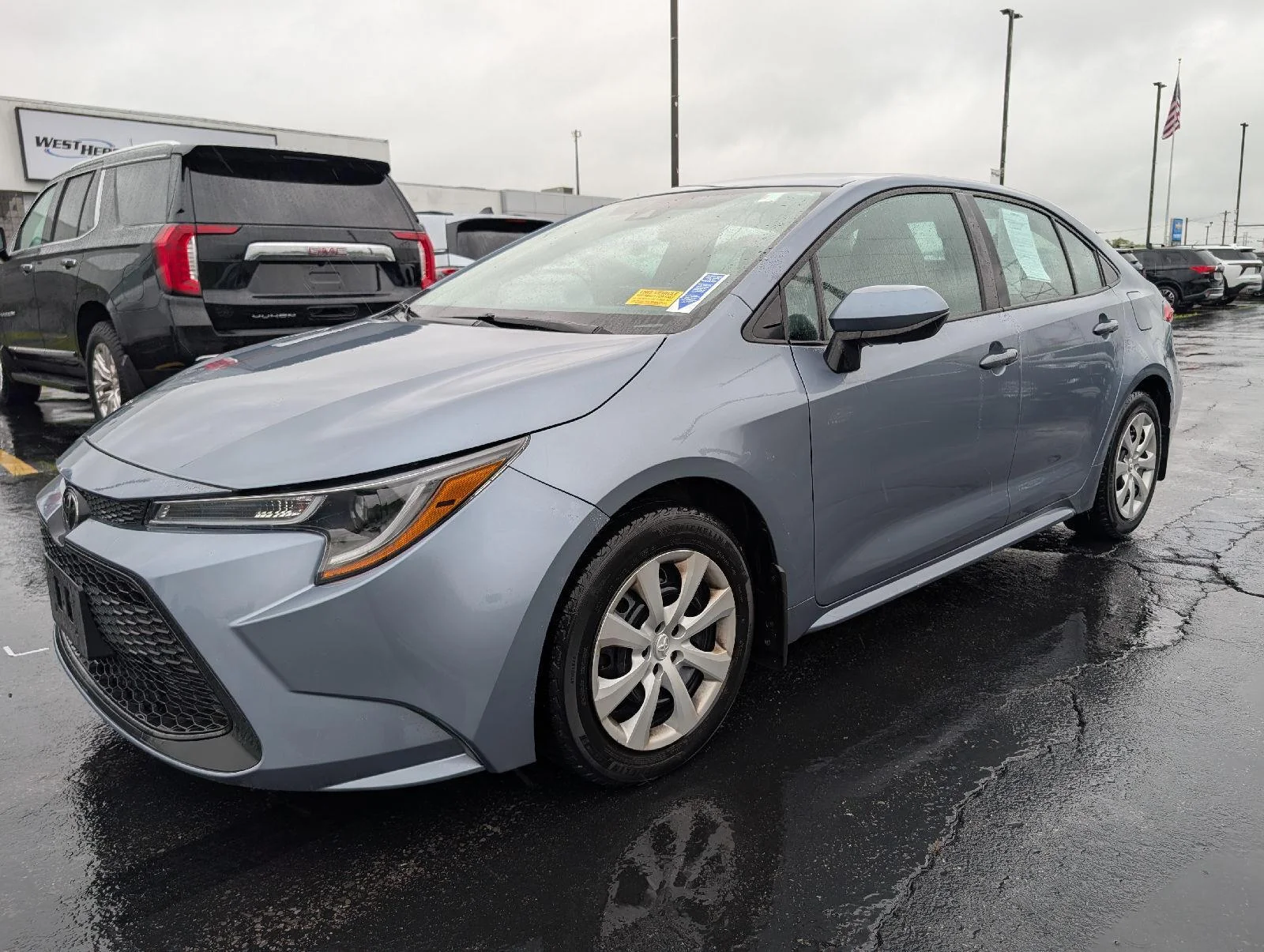 Used 2022 Celestite Gray Metallic Toyota LE image 4