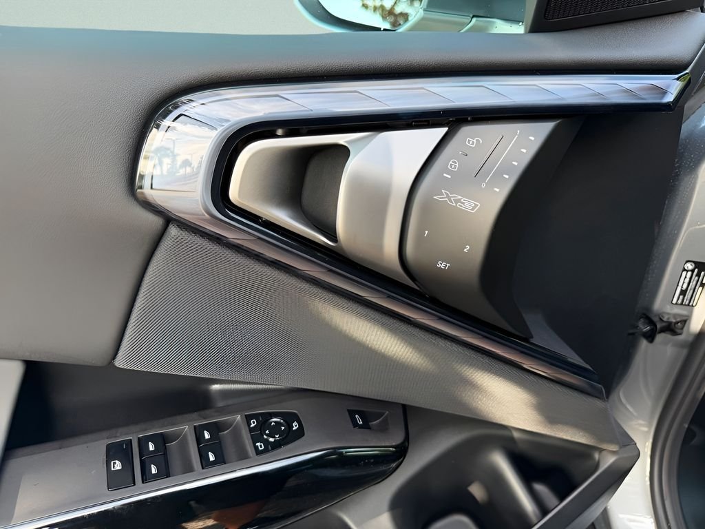 New 2026 Skyscraper Grey Metallic BMW 30 xDrive image 12