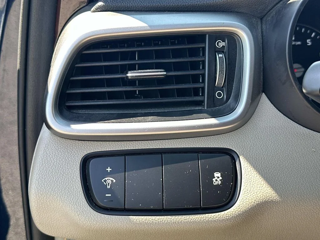 Used 2017 Blue Kia LX image 27