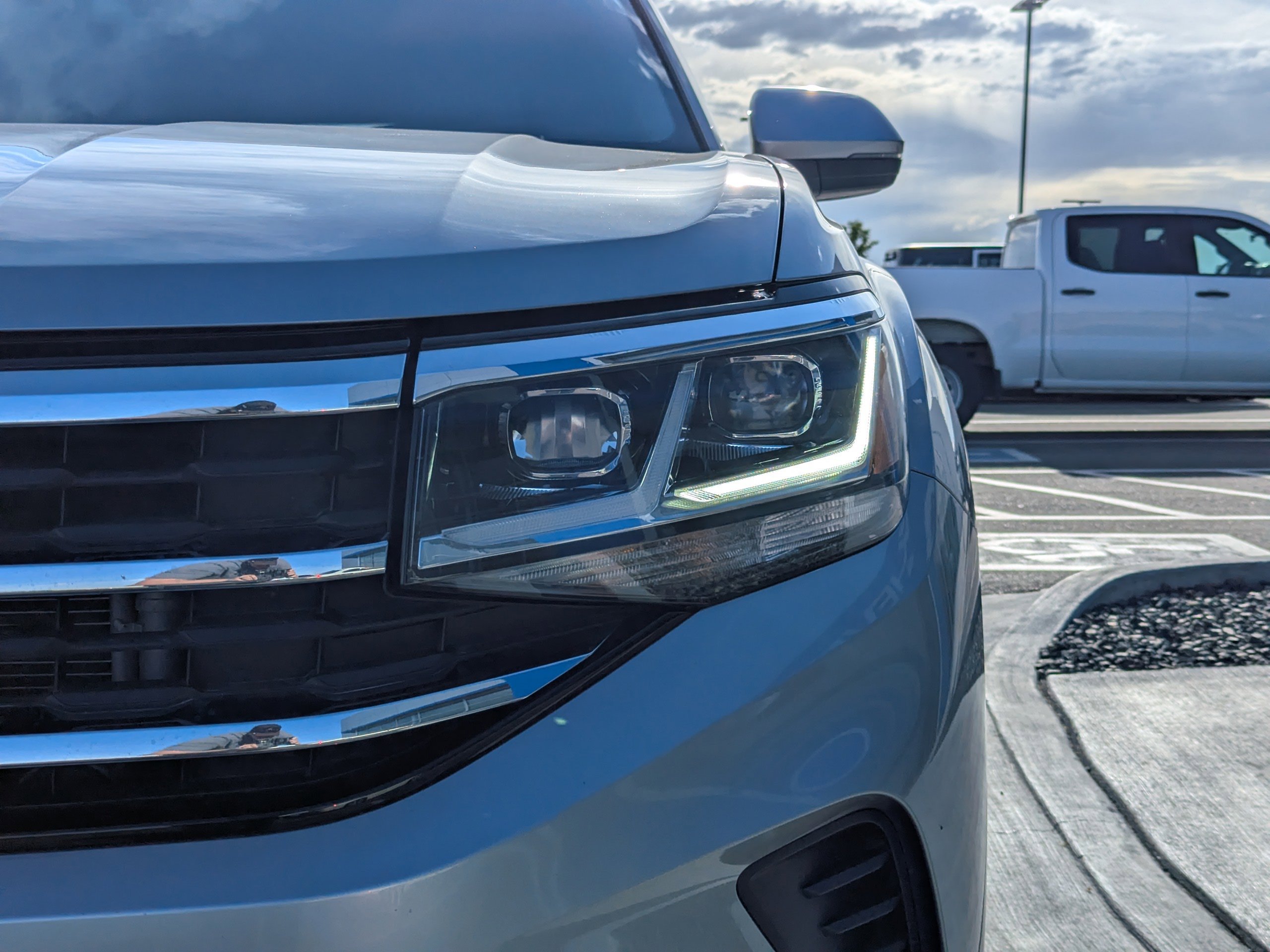 2023 Volkswagen Atlas Cross Sport SE w/Tech - Photo 41