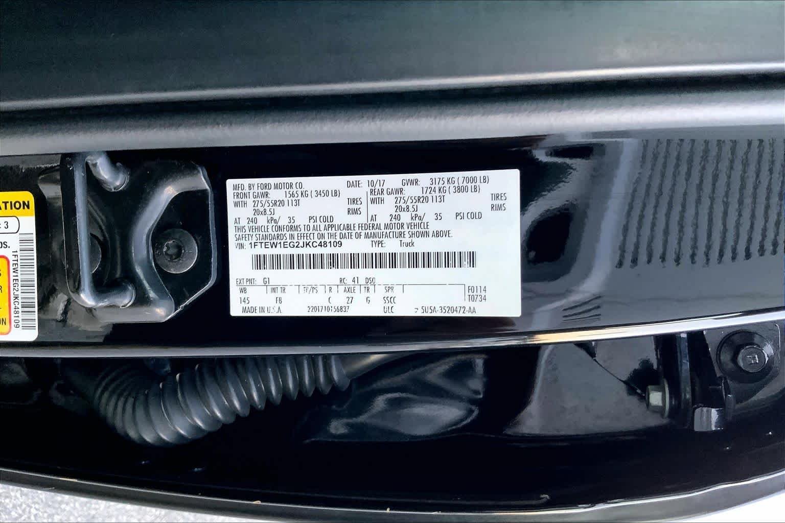 Used 2018 Shadow Black Ford XLT image 30