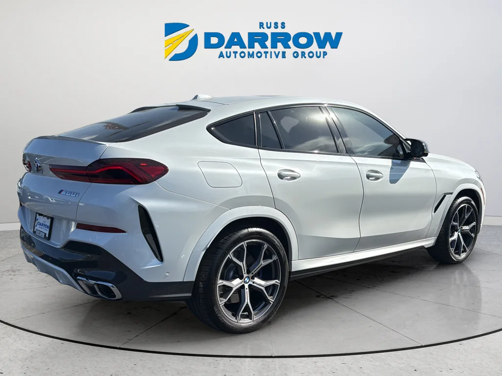 Used 2024 White BMW M60i image 5