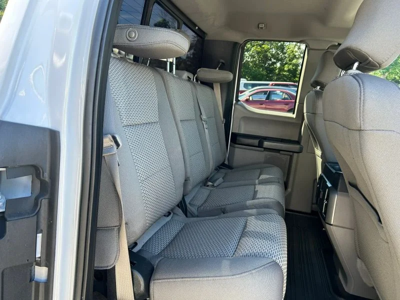 Used 2015 White Ford XLT Pickup 4D 6 1/2 ft image 23
