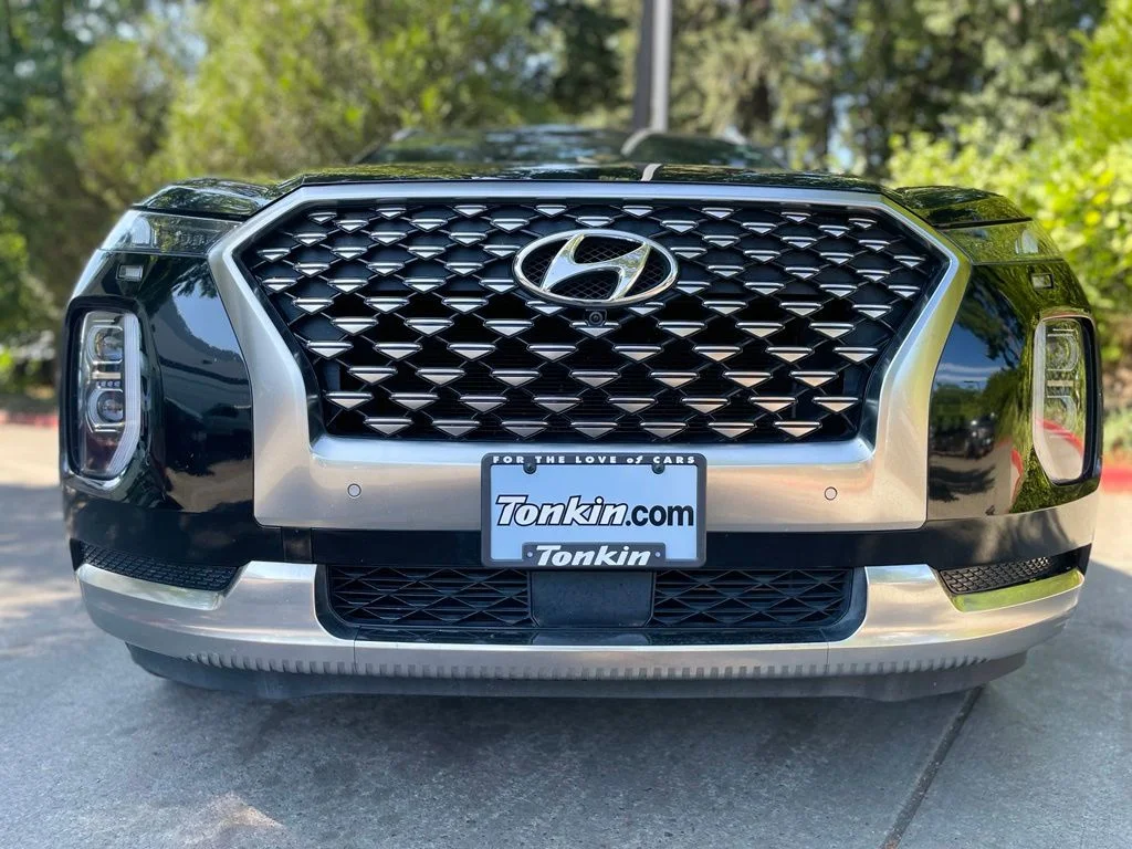 Used 2022 Abyss Black Pearl Hyundai Calligraphy image 8