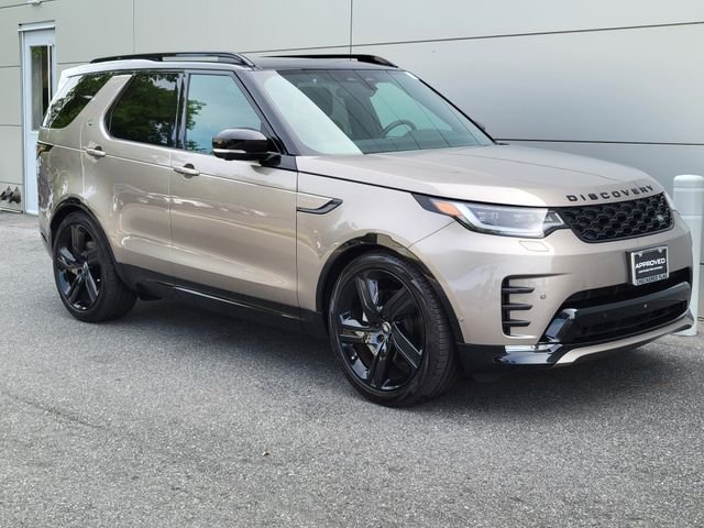 Used 2025 Bronze Land Rover Dynamic SE image 6