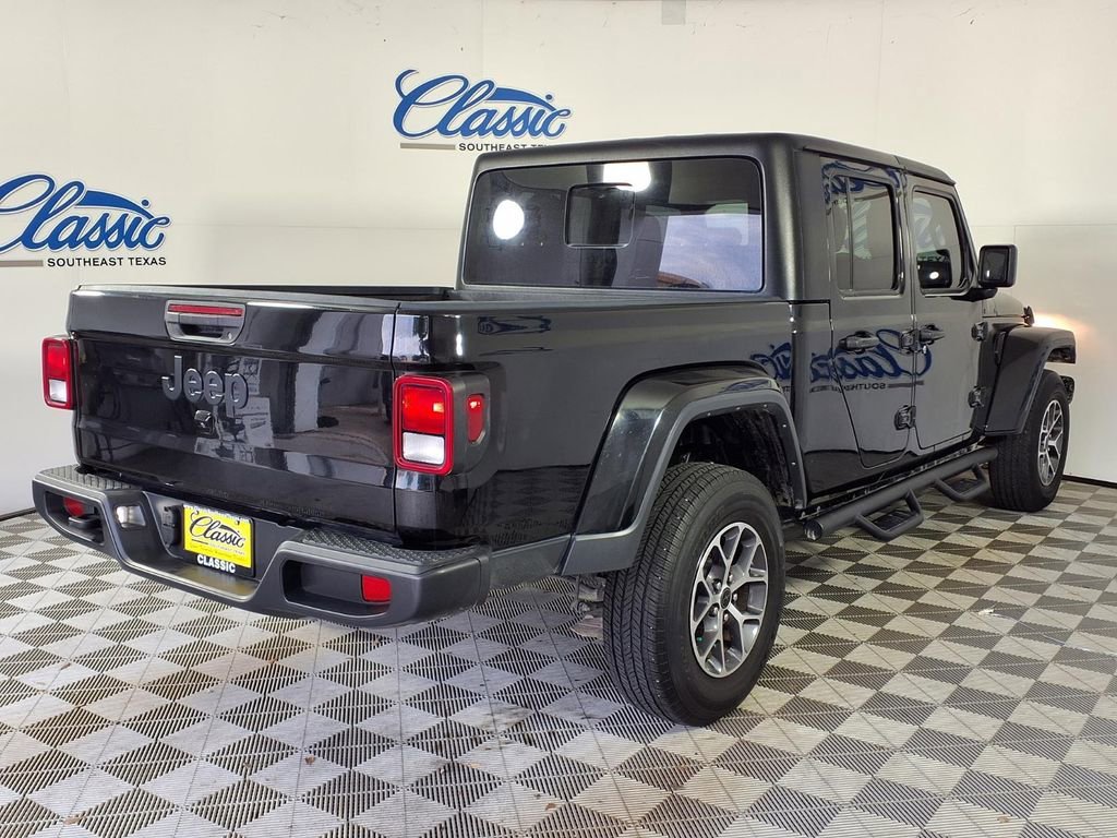 Used 2024 Black Clearcoat Jeep Sport S image 4