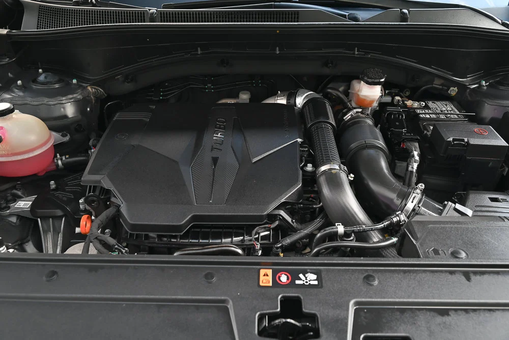 Used 2023 Gray Hyundai Limited image 12