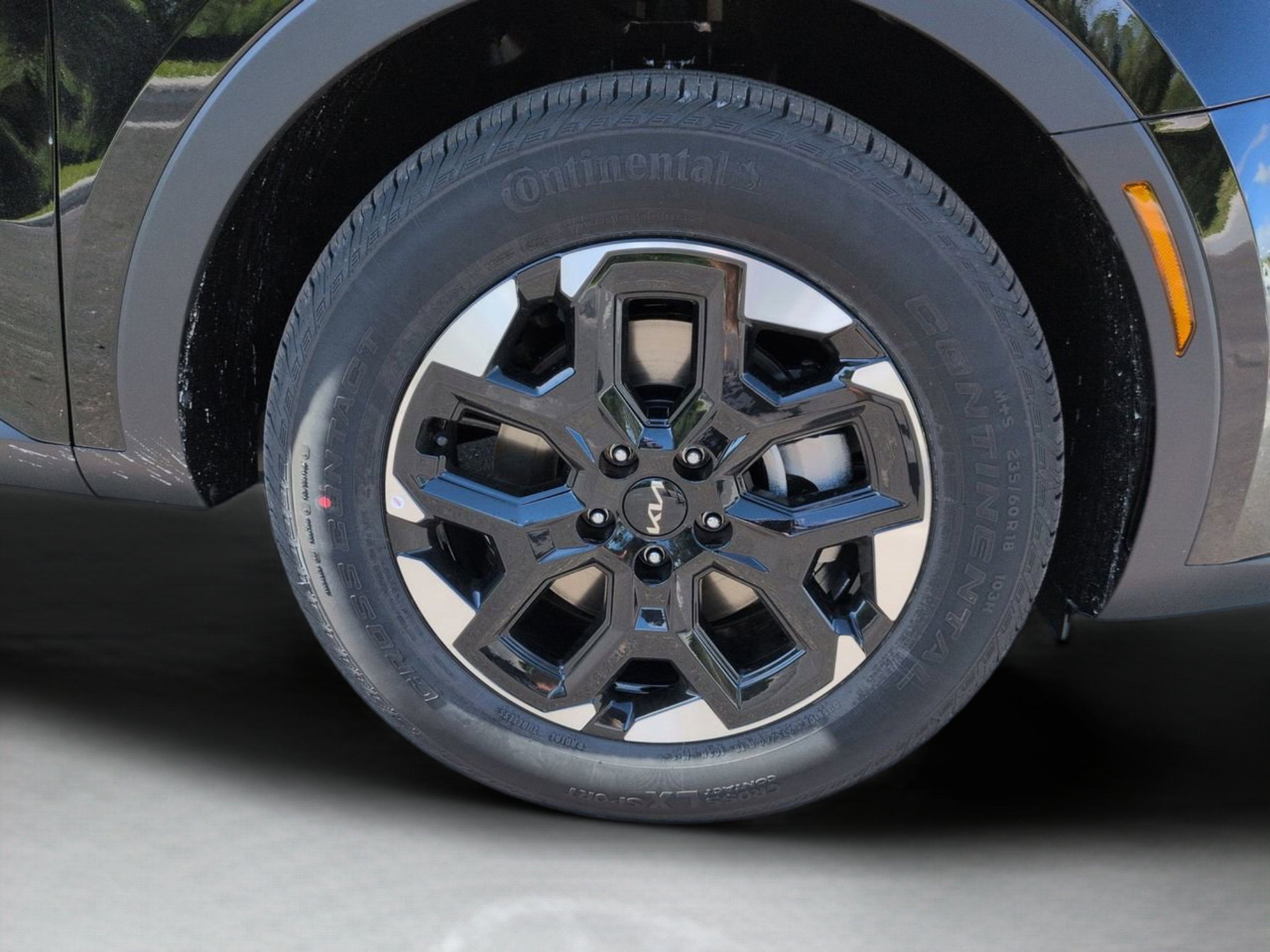 New 2026 Ebony Black Kia S image 50