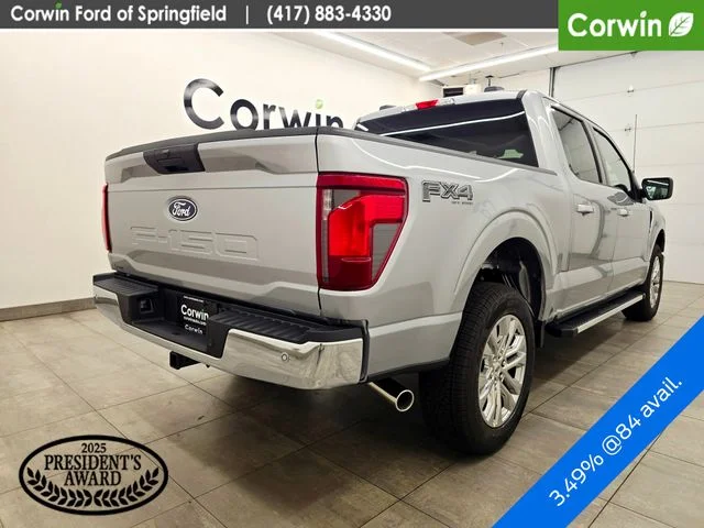 New 2026 Iconic Silver Metallic Ford XLT image 8