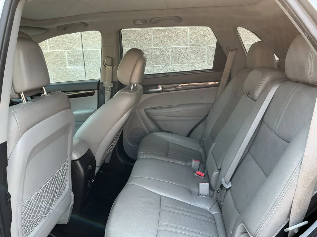 Used 2014 Silver Kia SX image 22