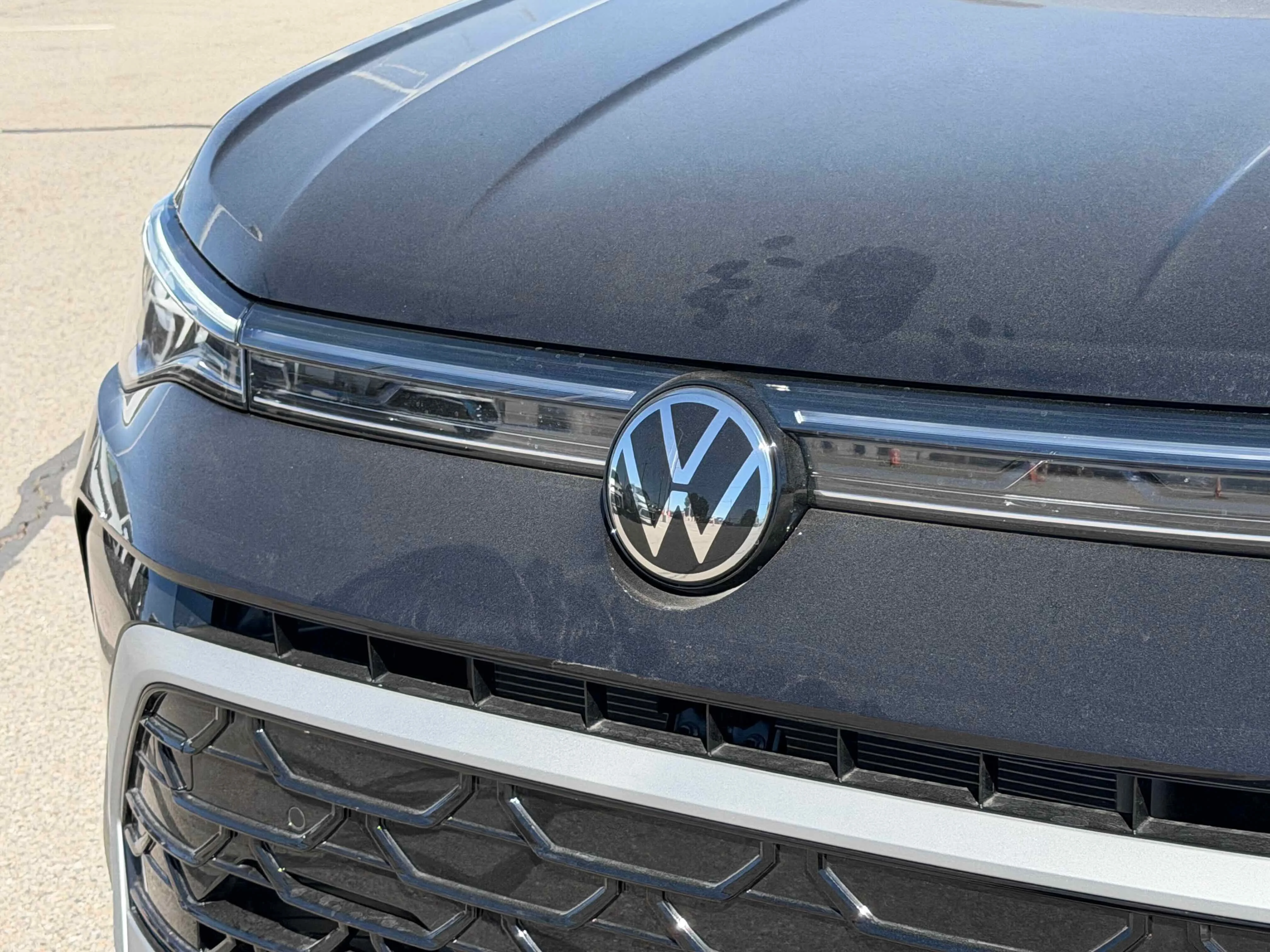 New 2026 Deep Black Volkswagen SEL image 11
