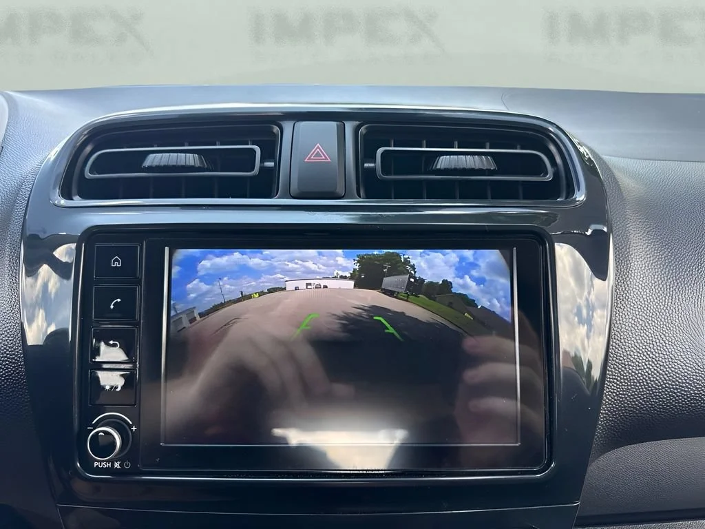 Used 2024  Mitsubishi ES image 18