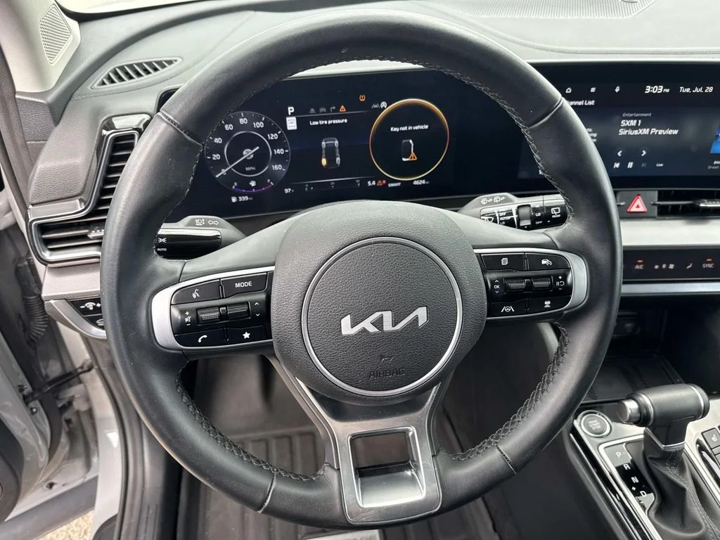 New 2025 Wolf Gray Kia SX image 29