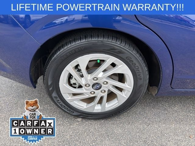 Used 2024 Blue Subaru Base image 12