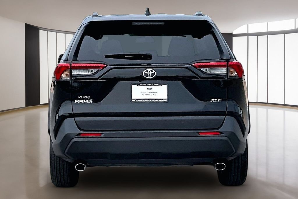 Used 2025 Black Toyota XLE image 4