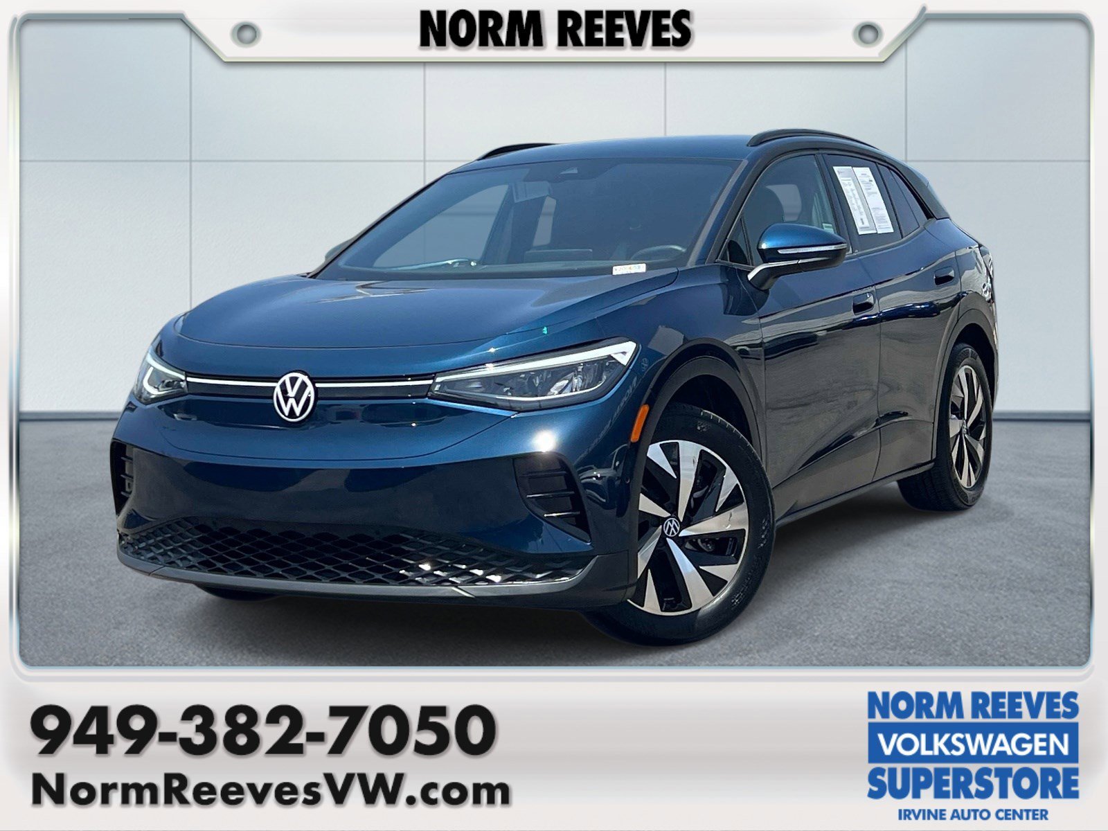 2023 Volkswagen ID.4 STANDARD's photo