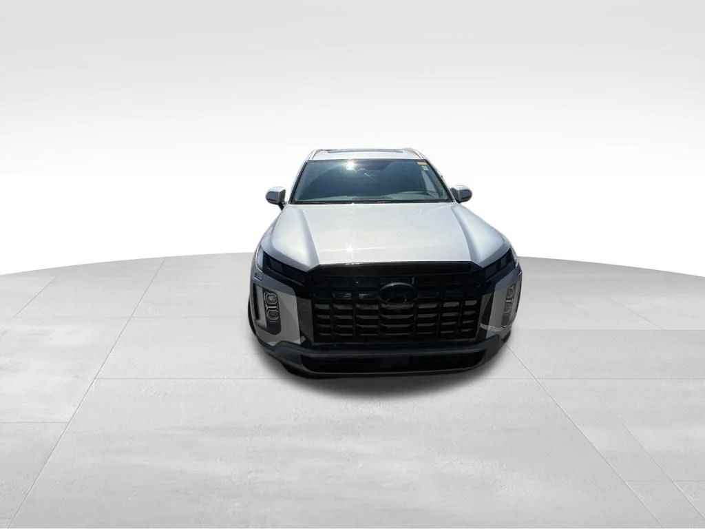 Used 2024 Silver Hyundai SEL image 37