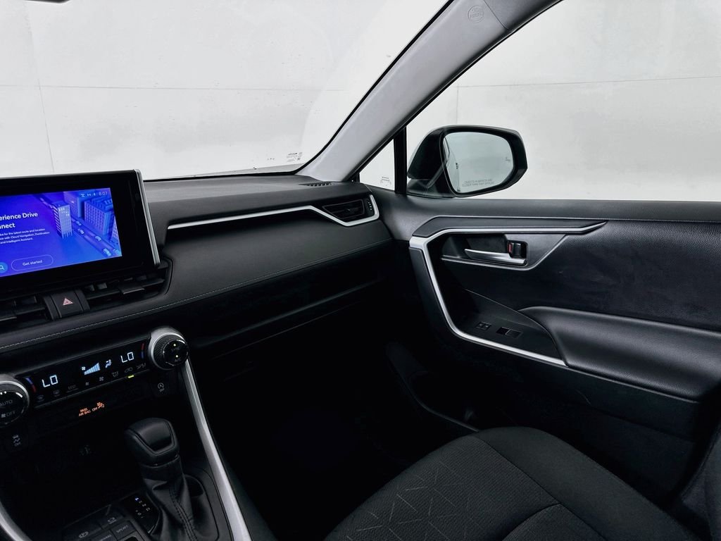 Used 2025 Silver Toyota XLE image 23