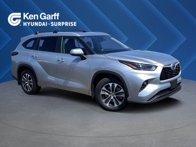 2024 Toyota Highlander XLE