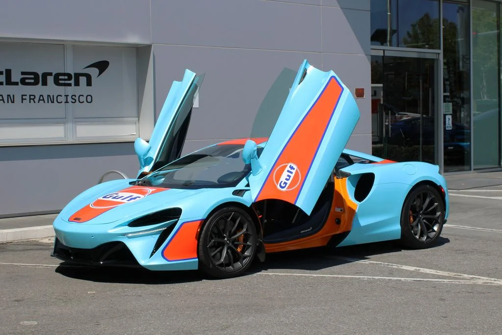 Certified Used 2023 Orange McLaren Performance image 5