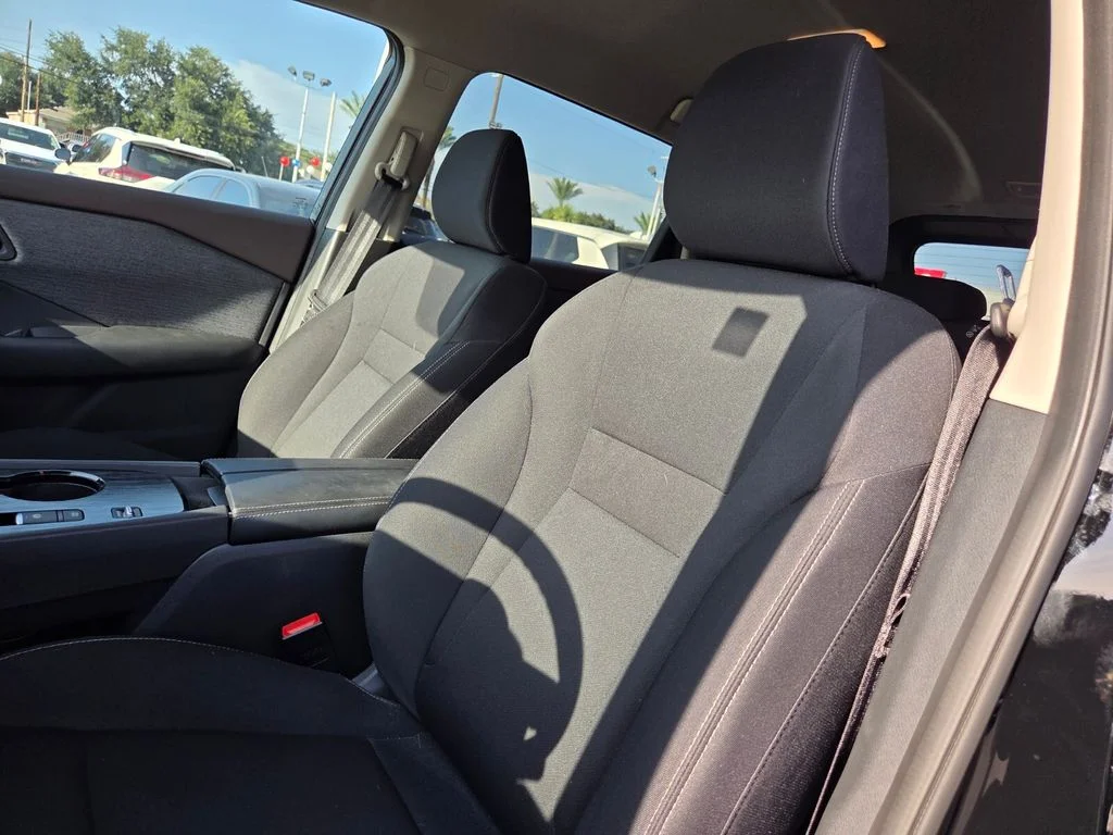 Used 2023 Black Nissan S image 11