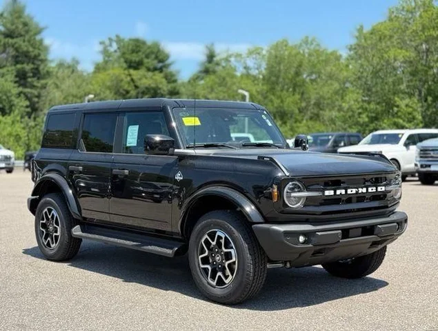 2026 Ford Bronco Outer Banks®