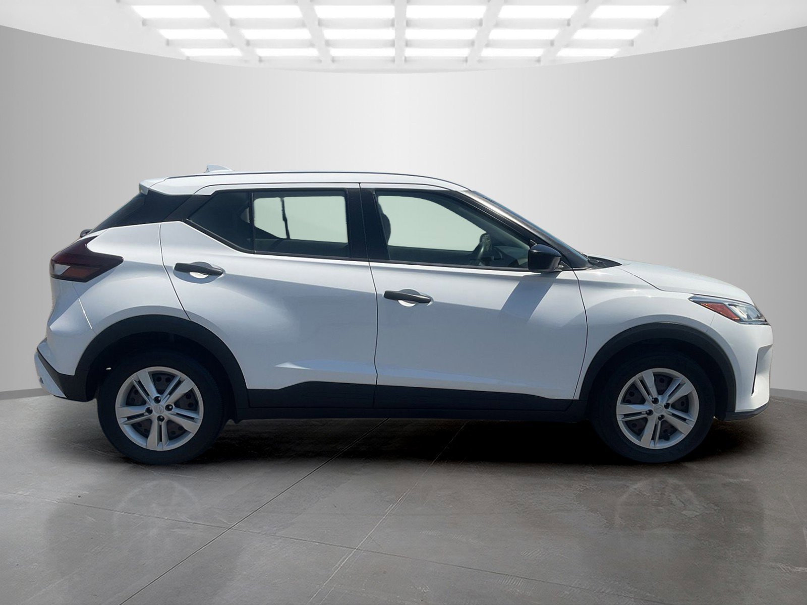 Used 2022 Fresh Powder Nissan S image 6