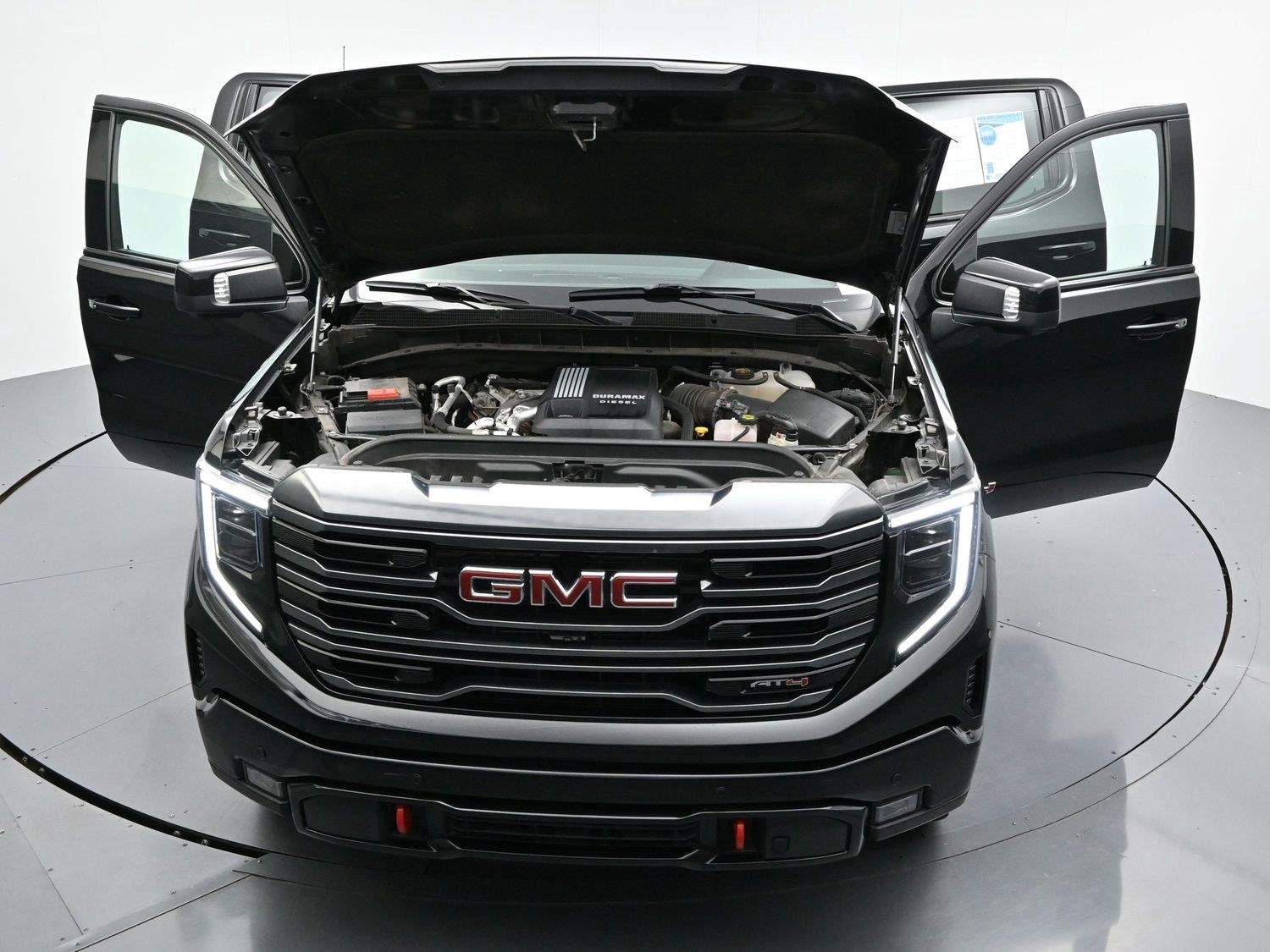 Used 2024 Onyx Black GMC AT4 image 48