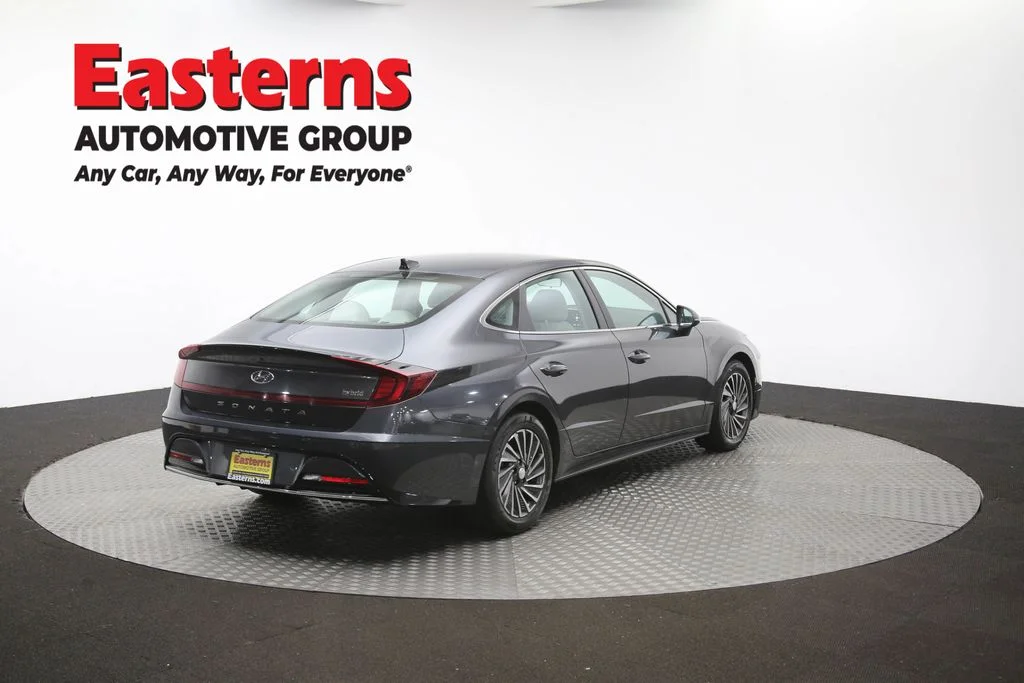 Used 2023 Gray Hyundai SEL image 42