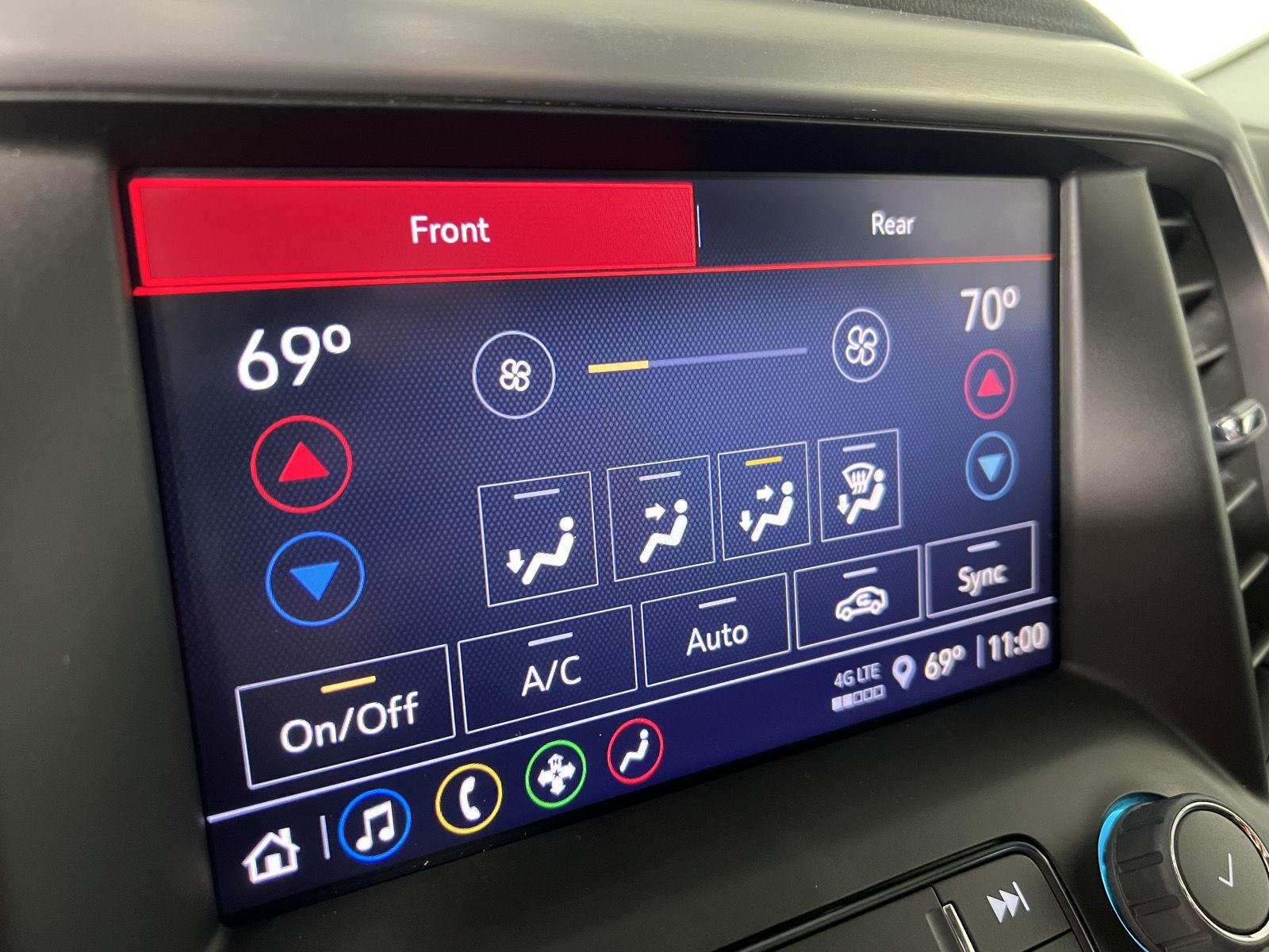 Used 2023 Ebony Twilight Metallic GMC SLE image 16
