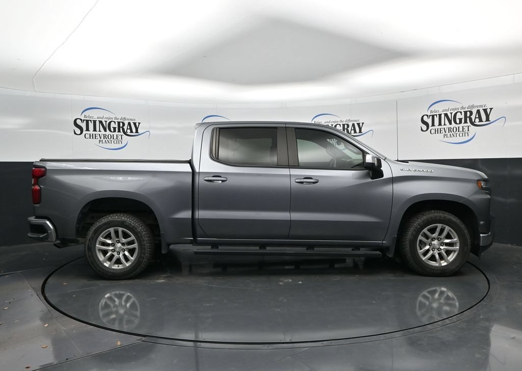 Used 2019 SATIN STEEL METALLIC Chevrolet LT image 8