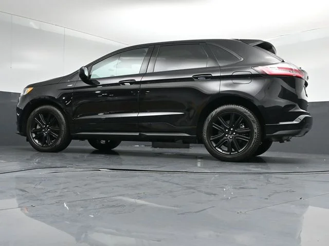 Certified Used 2024 Black Metallic Ford ST Line image 37
