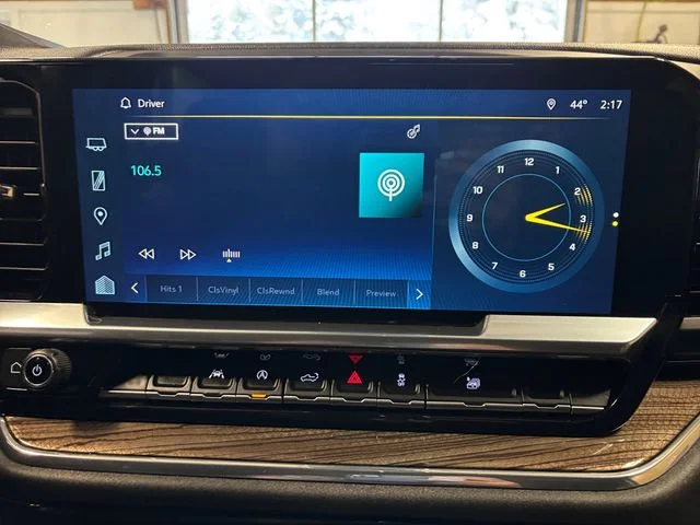 Used 2023 Blue Chevrolet LT image 19